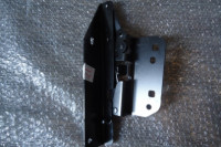 levý pant kapoty - ORIGINÁLNÍ DÍL 